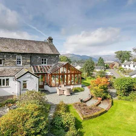No1 Four Bed Lakeland Retreat And Hot Tub Элтеруотер