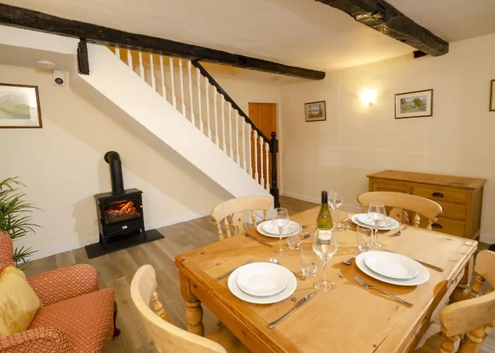 Cottage No1 Four Bed Lakeland Retreat And Hot Tub شقة *